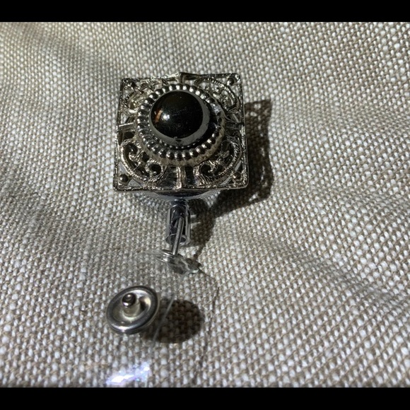 Bling Badge Reel Work ID Holder - Picture 1 of 2